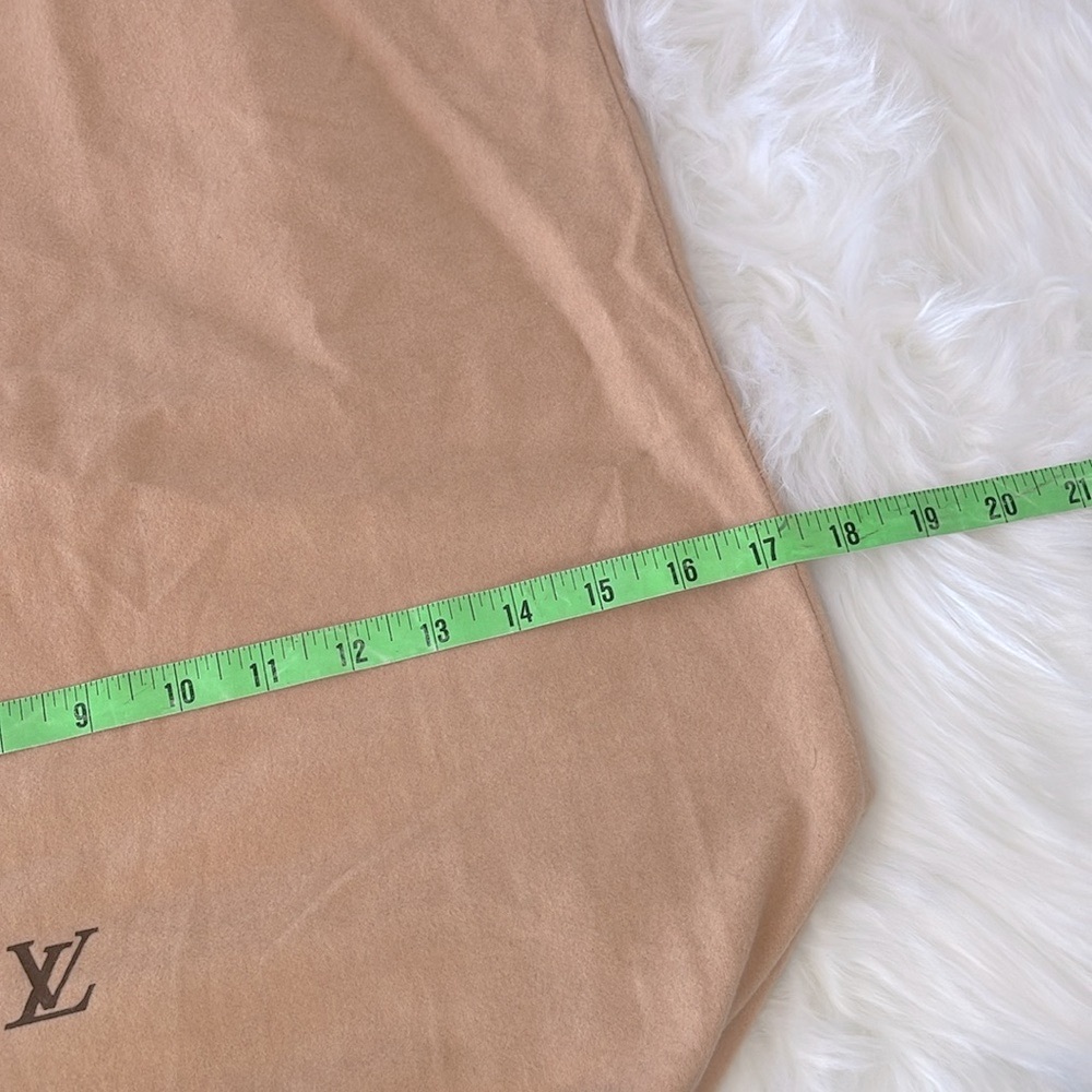 Louis Vuitton Tan Drawstring Dust Bag - Picture 6 of 15